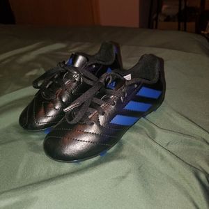 Toddler's Adidas soccer cleats Size 11K